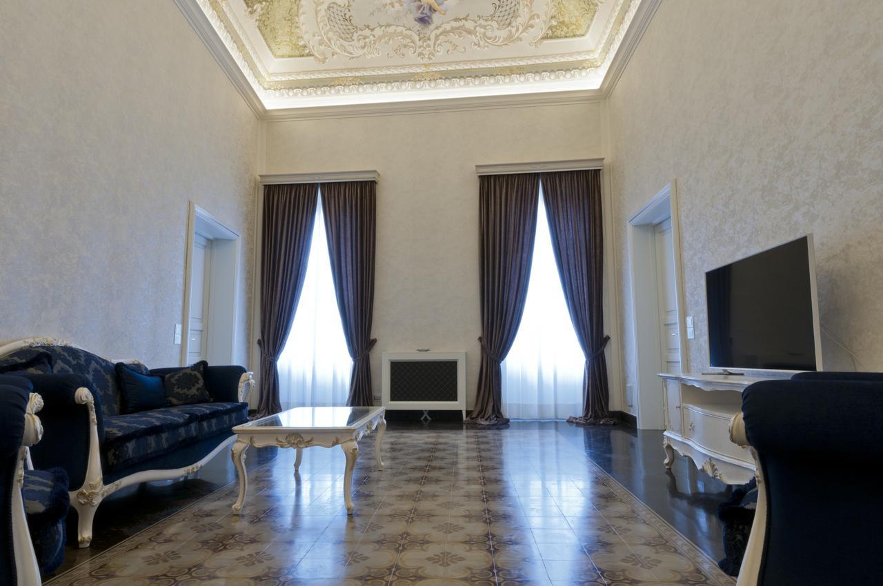 Отель Palazzo Favacchio - Patane Шикли Экстерьер фото