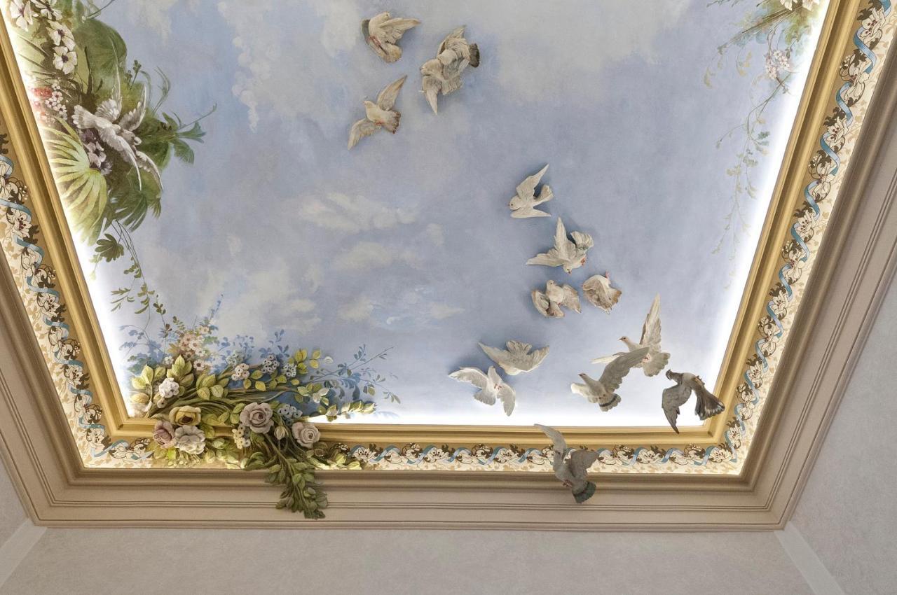 Отель Palazzo Favacchio - Patane Шикли Экстерьер фото